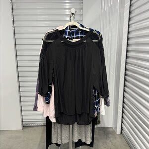 Torrid | Georgette Top Floral Embroidered Mesh in Black | size 3